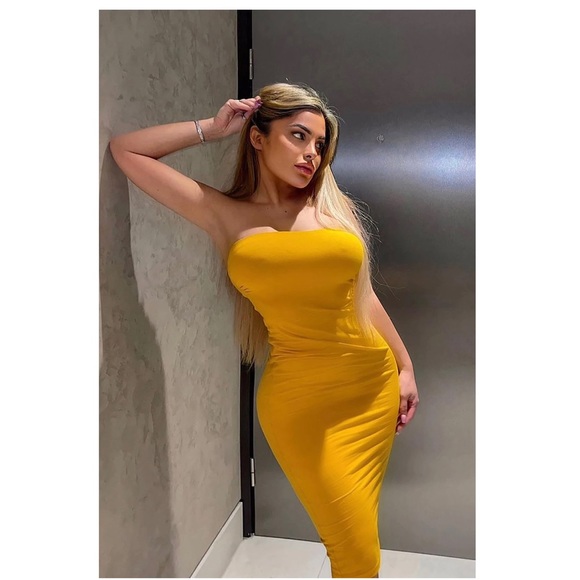 Fashion Nova Dresses & Skirts - Tube top mustard fashionnova dress size small